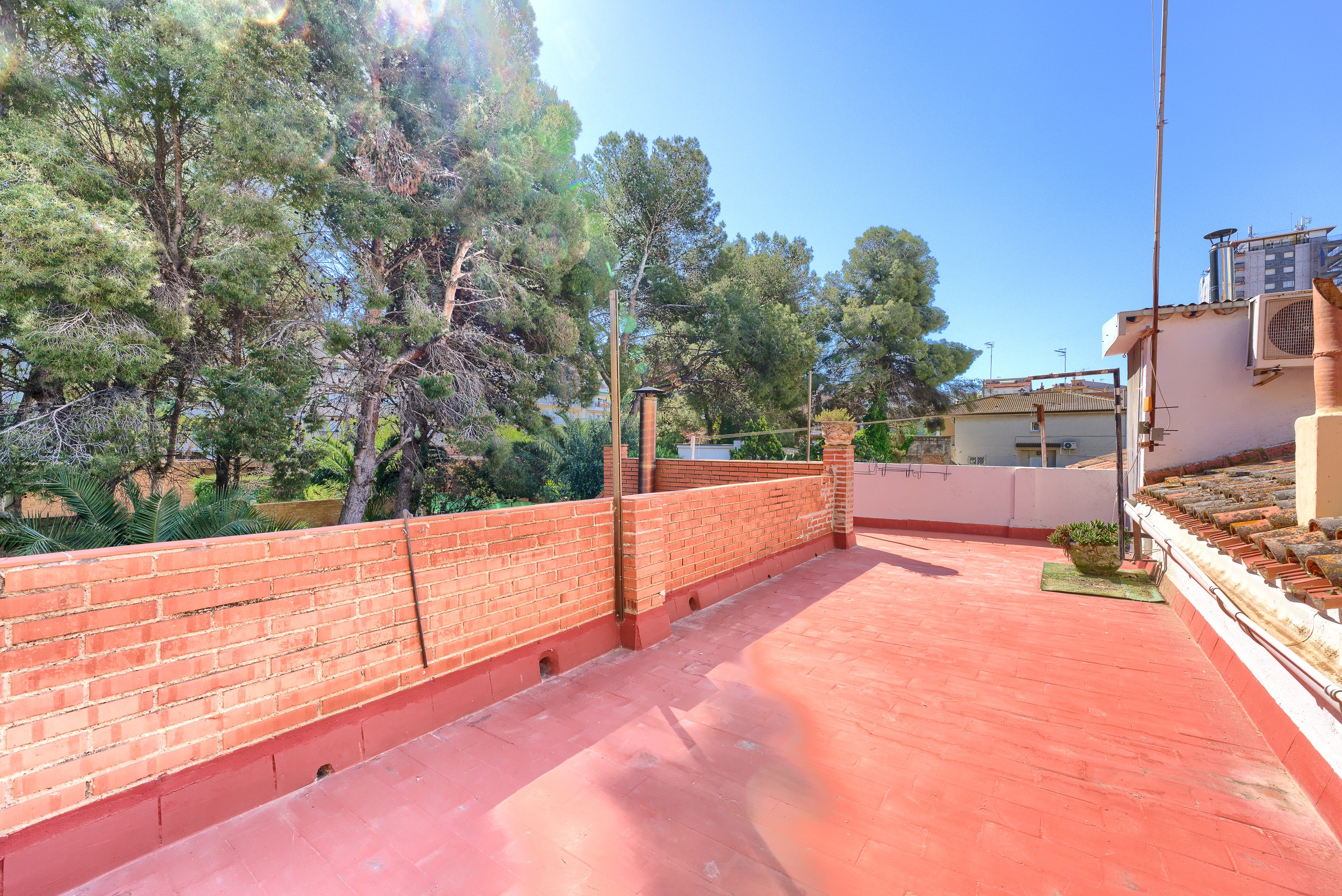 Casa en venta en  calle Calle PINTOR MIR, Calafell  17/36