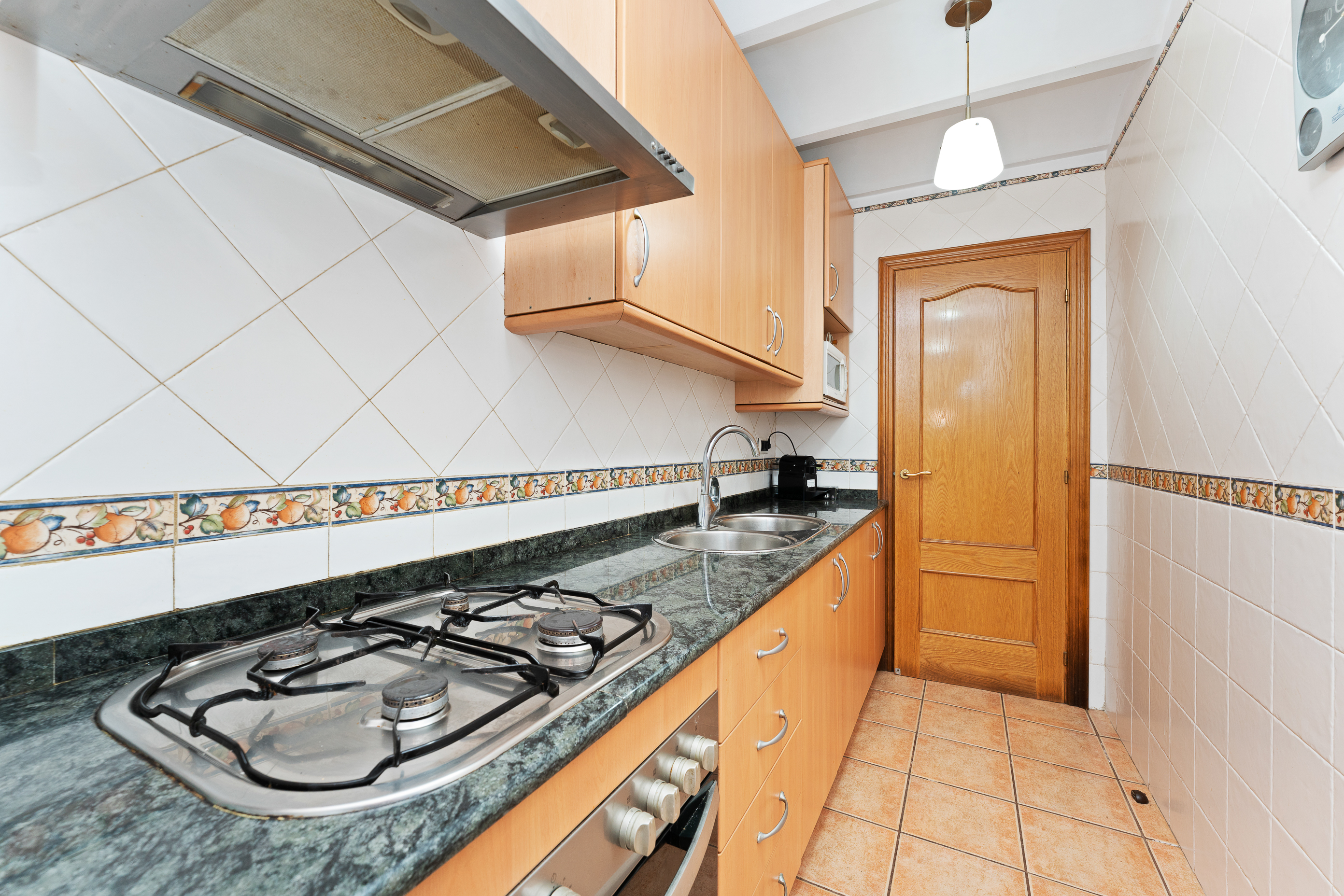 Casa en venta en  calle Calle PINTOR MIR, Calafell  5/36
