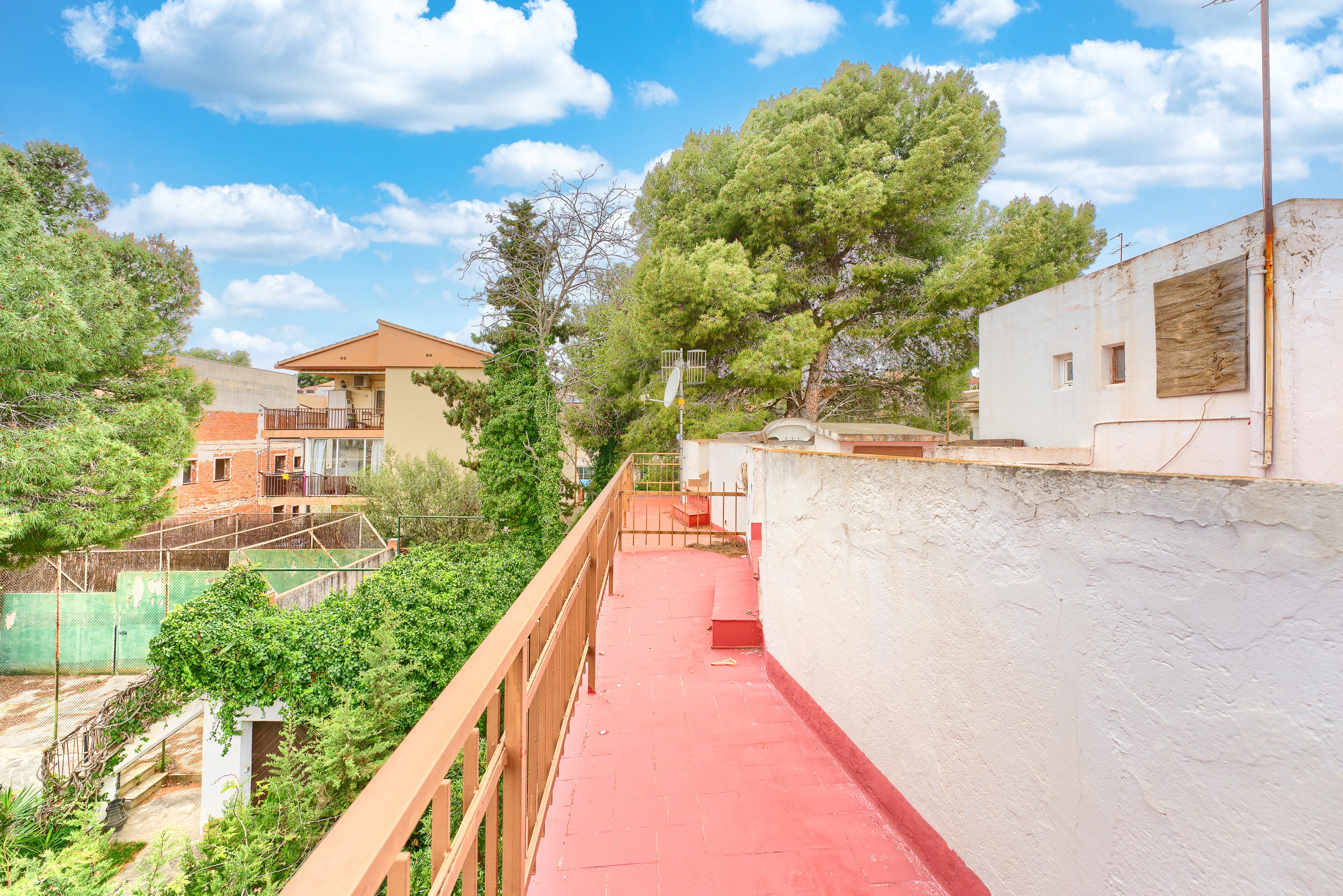 Casa en venta en  calle Calle FINLANDIA, Segur de Calafell, Calafell  27/31