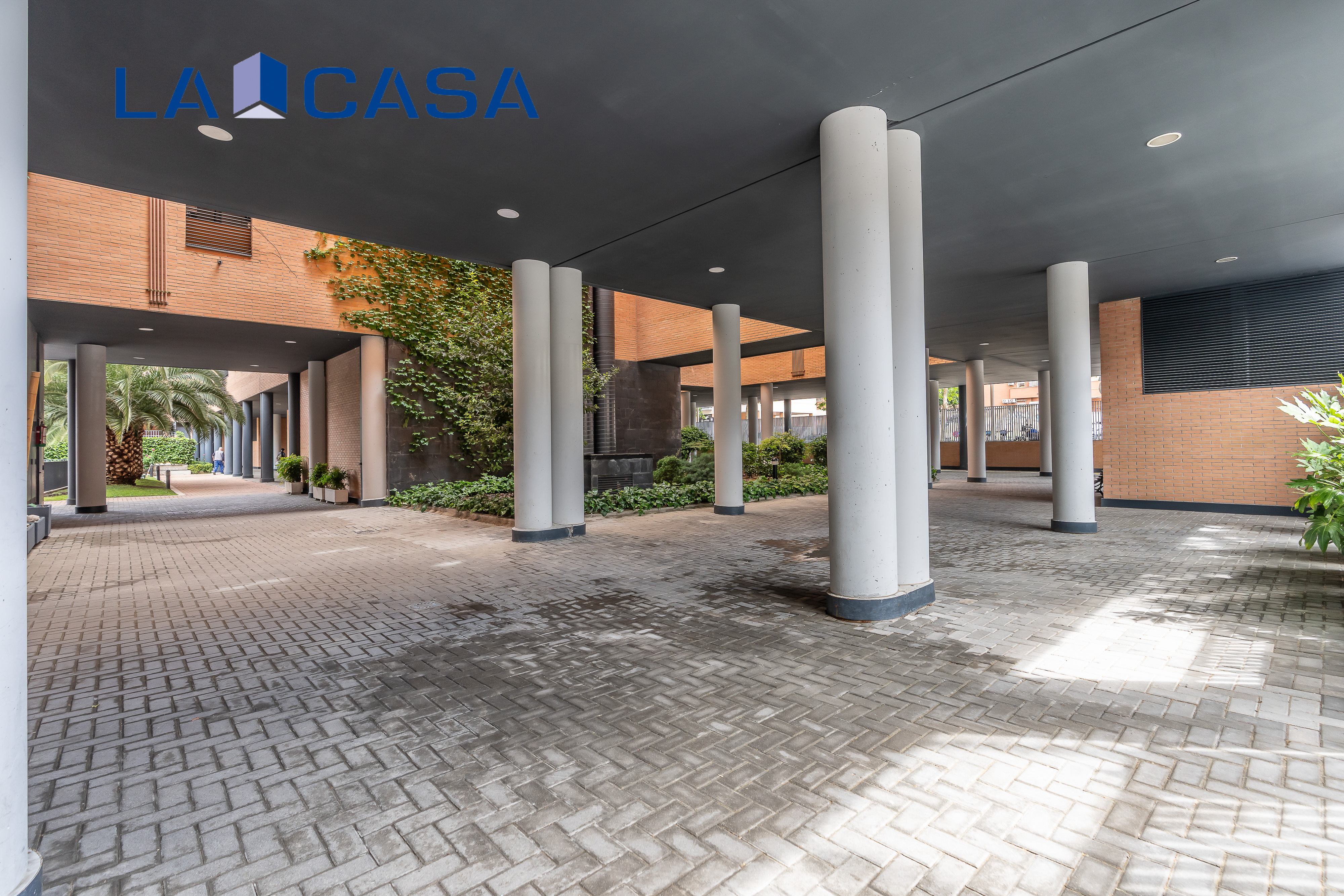 Piso en venta en Usera, Madrid 61/73