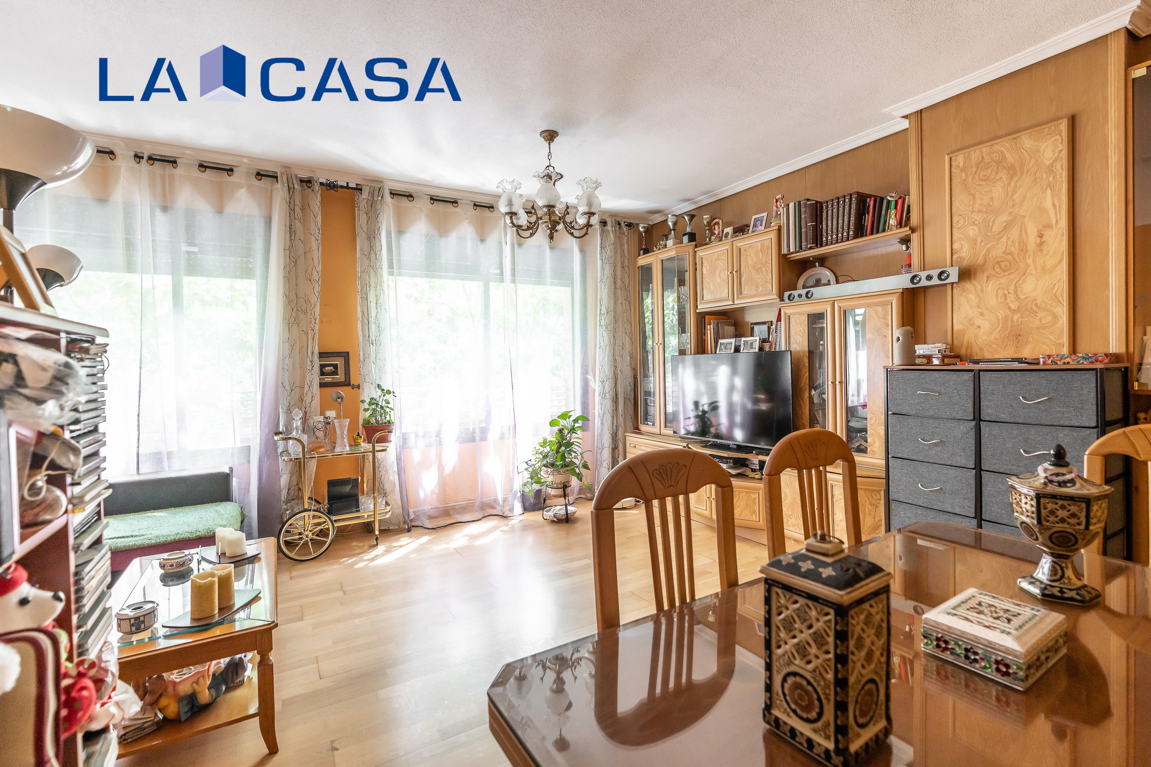 Piso en venta en Usera, Madrid 5/73