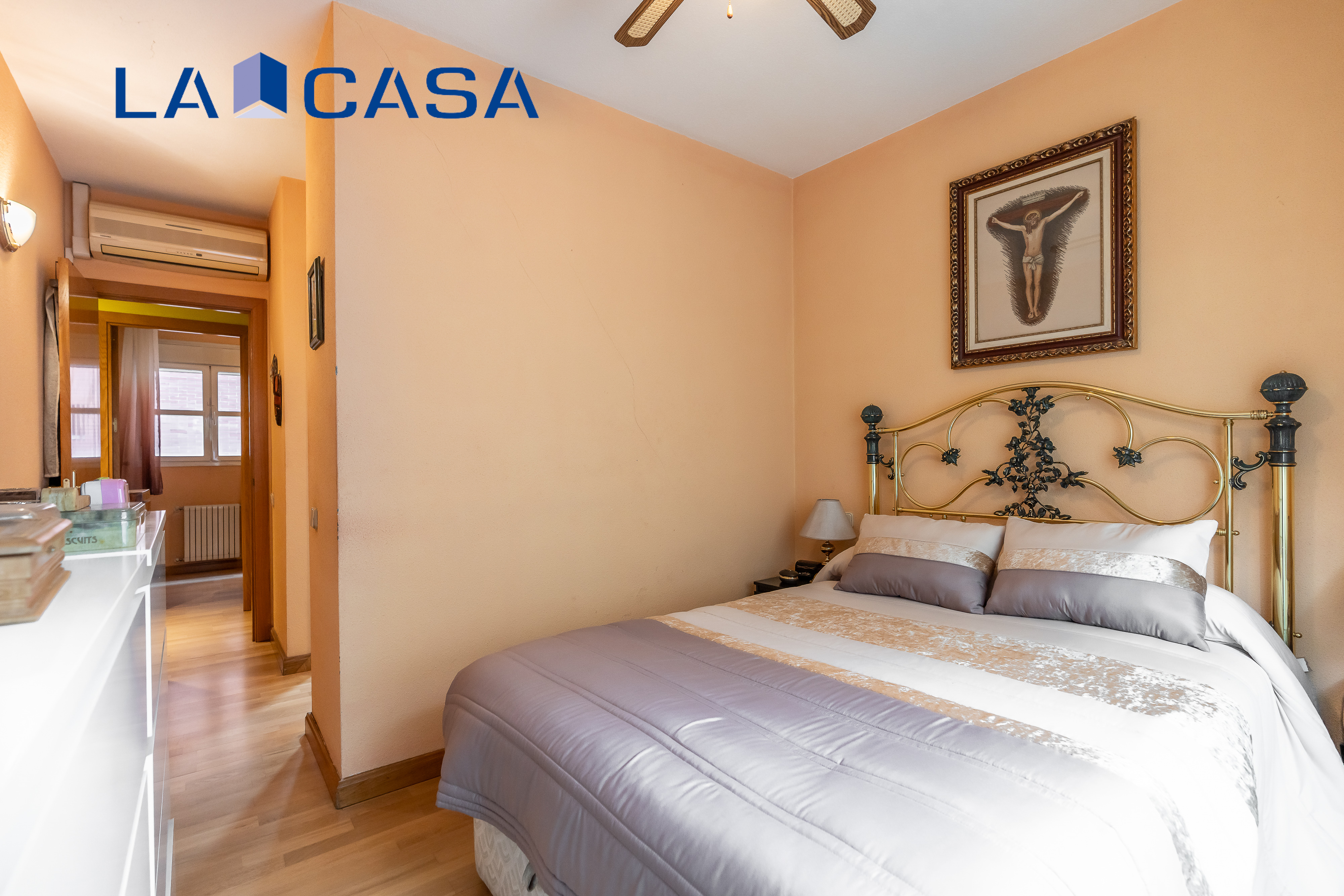 Piso en venta en Usera, Madrid 7/73