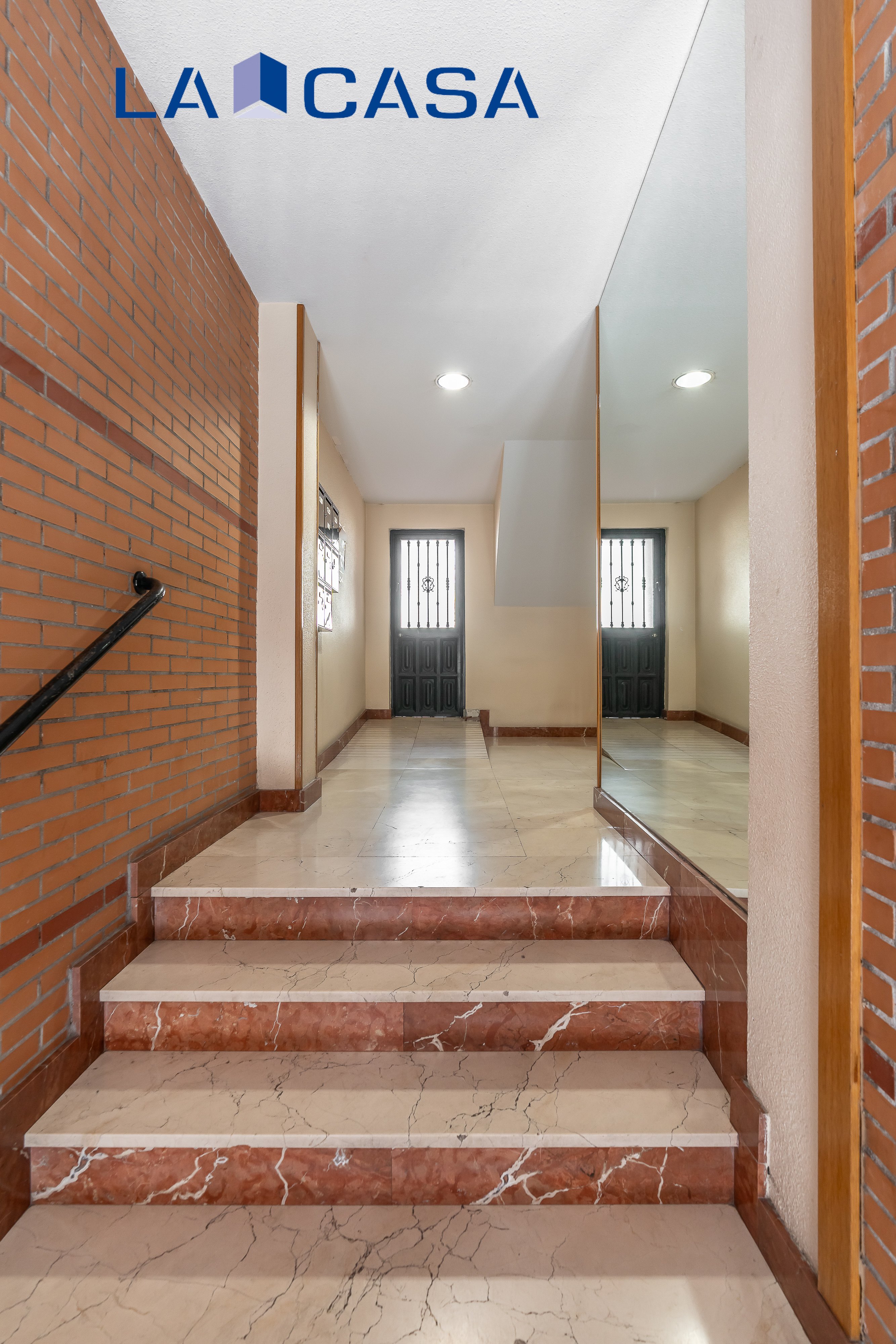 Piso en venta en Puente De Vallecas, Madrid 35/41