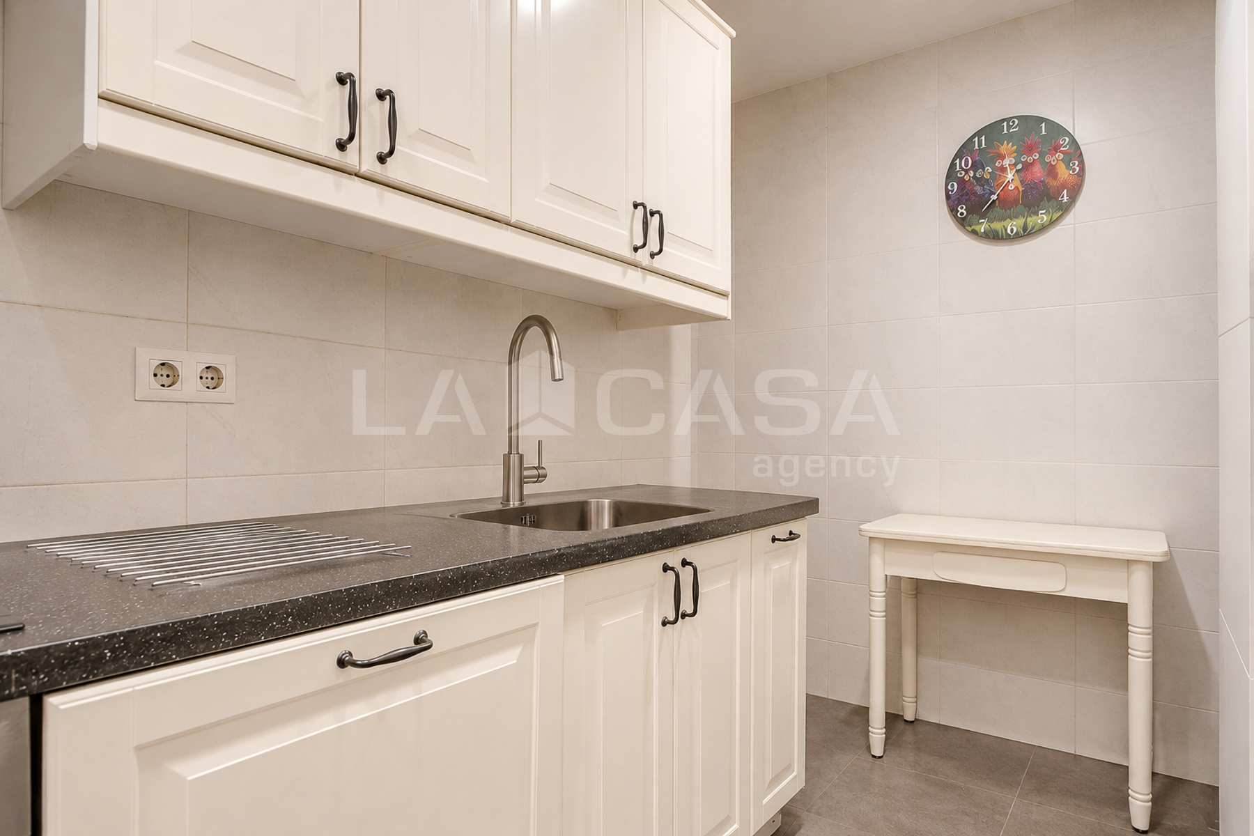 Piso en venta en Sant Martí, Barcelona 8/28