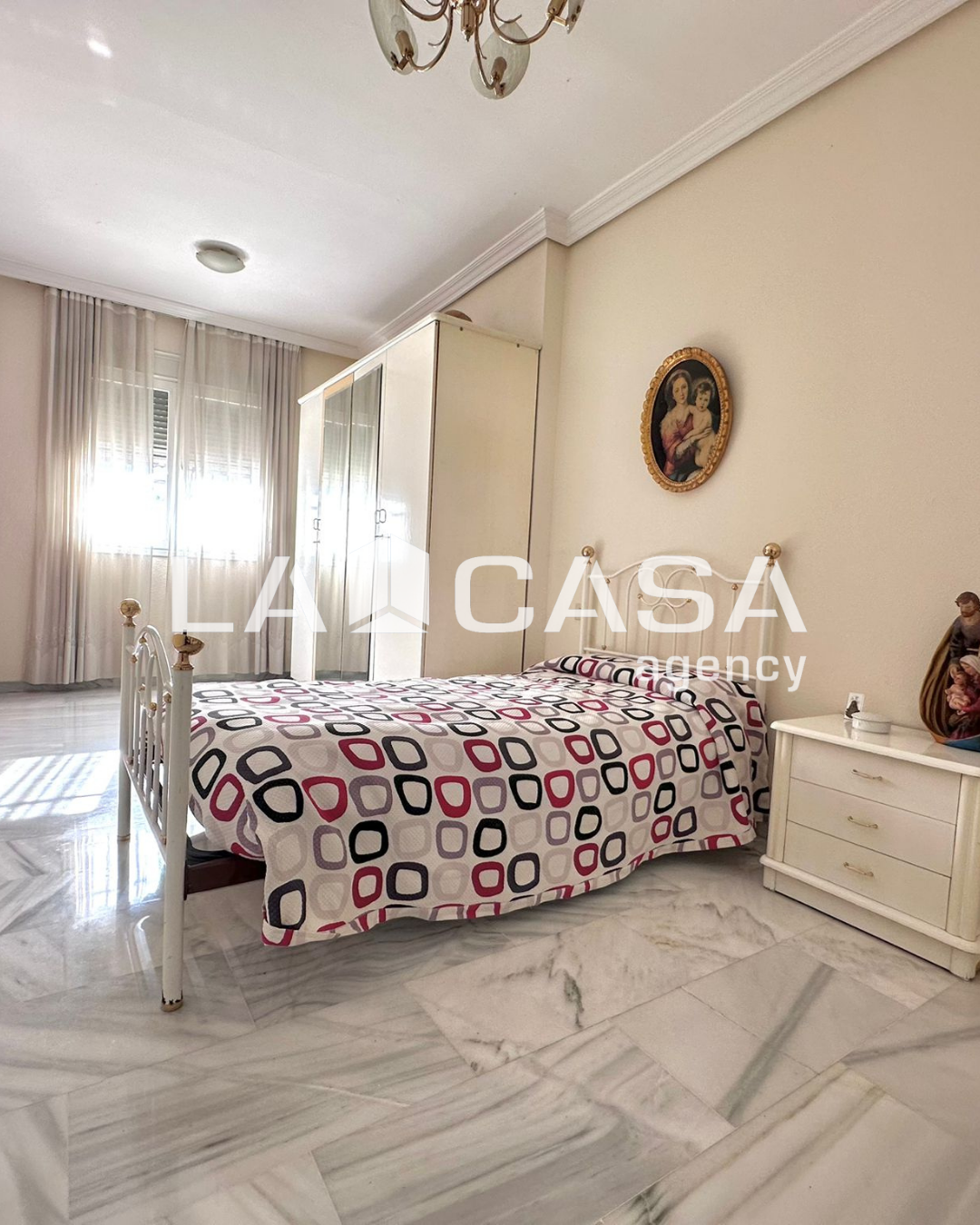 Casa en venta en Mairena Del Aljarafe, Sevilla 36/53