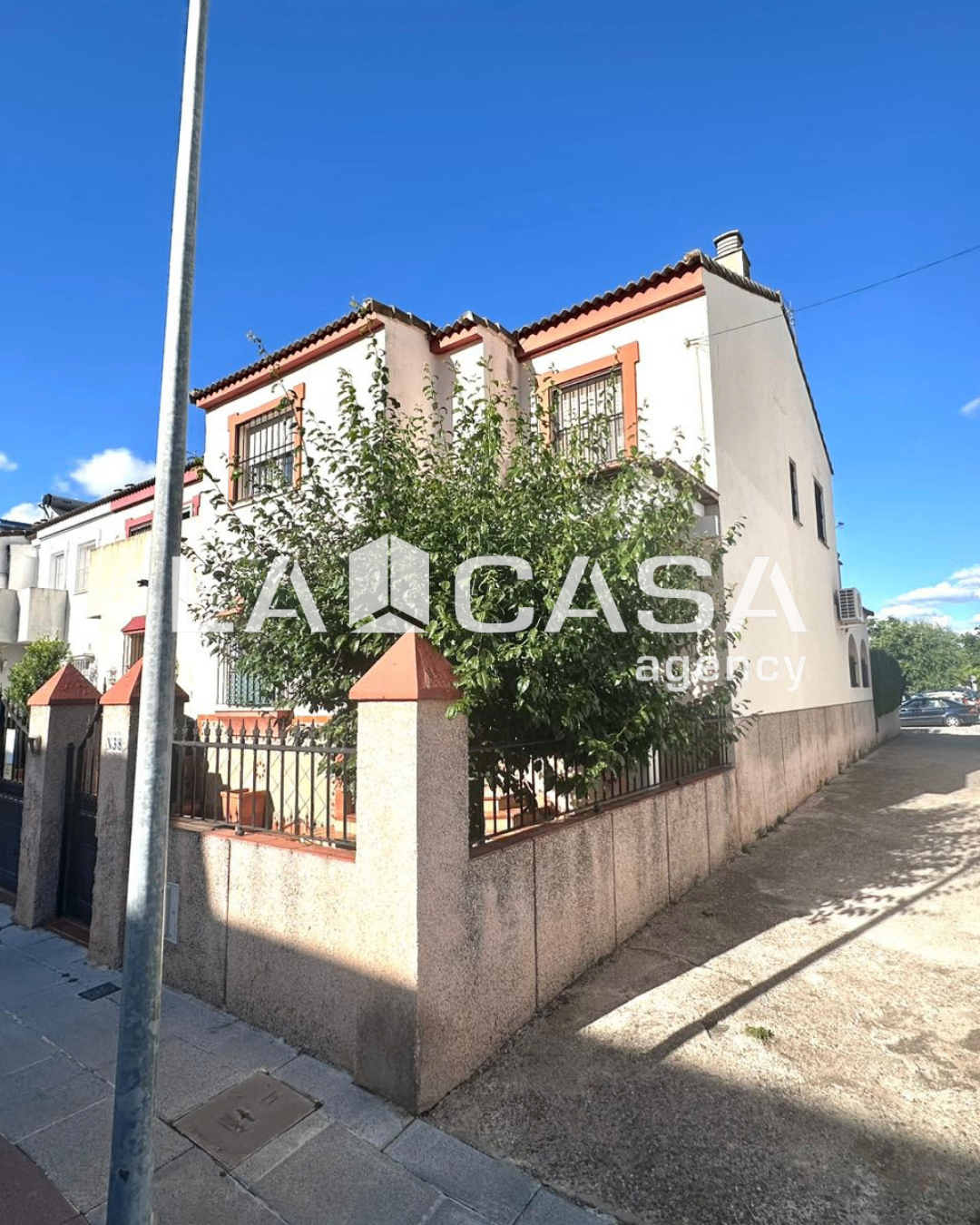 Casa en venta en Mairena Del Aljarafe, Sevilla 52/53