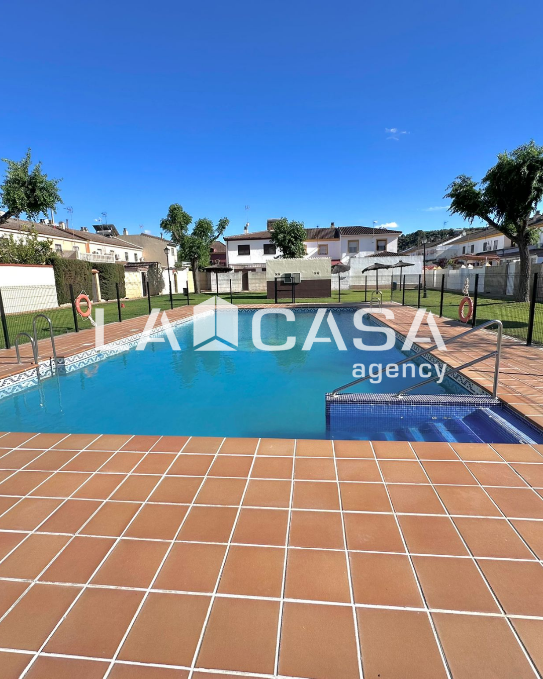 Casa en venta en Mairena Del Aljarafe, Sevilla 3/53