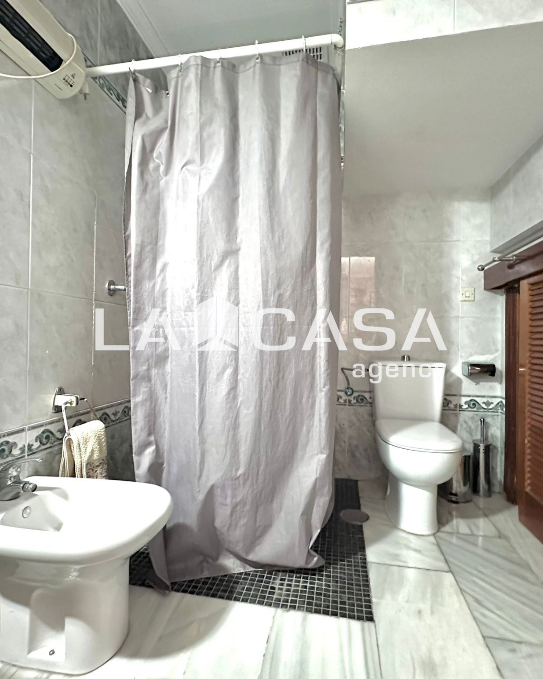 Casa en venta en Mairena Del Aljarafe, Sevilla 23/53