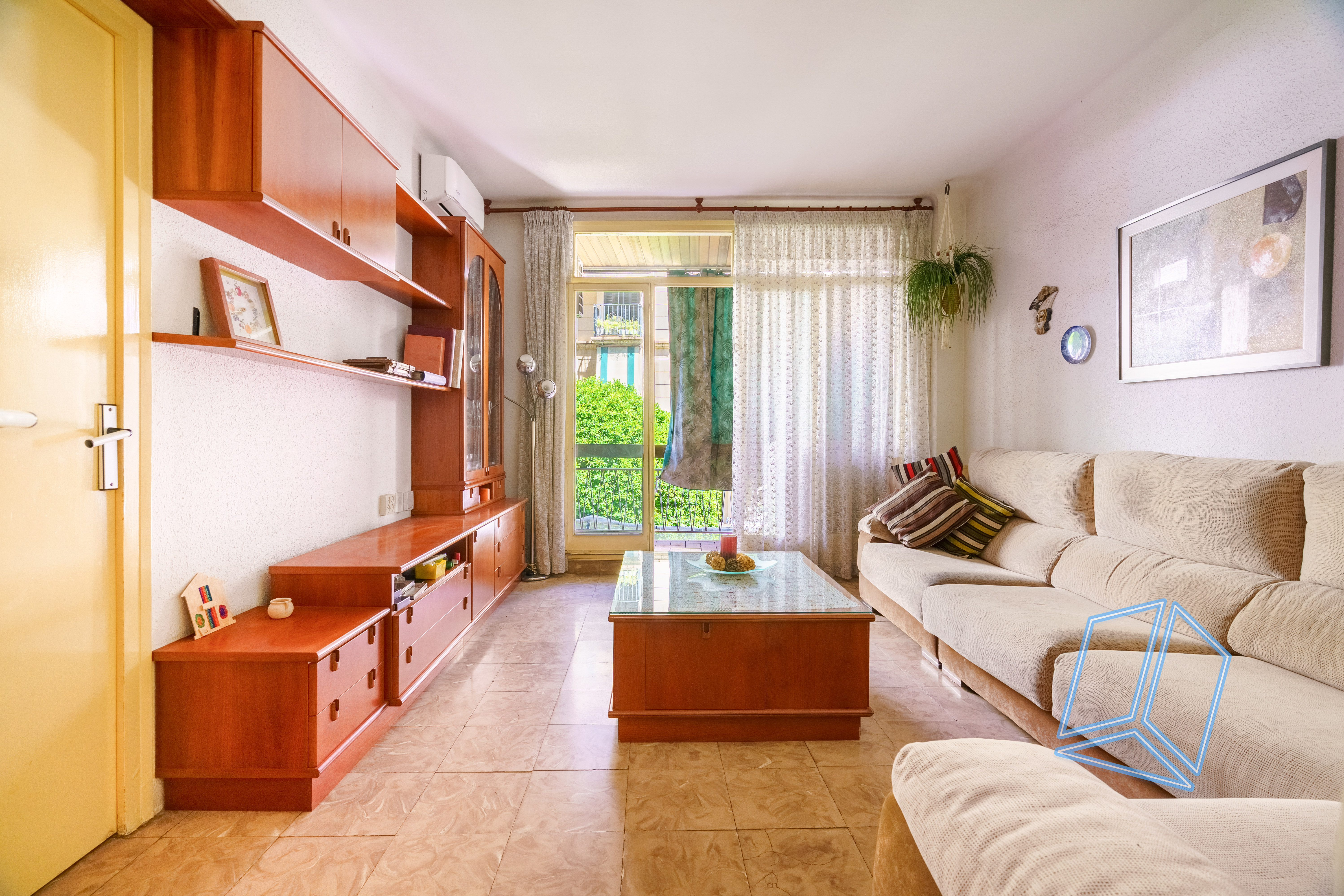 Piso en venta en L'hospitalet De Llobregat, Barcelona 3/31