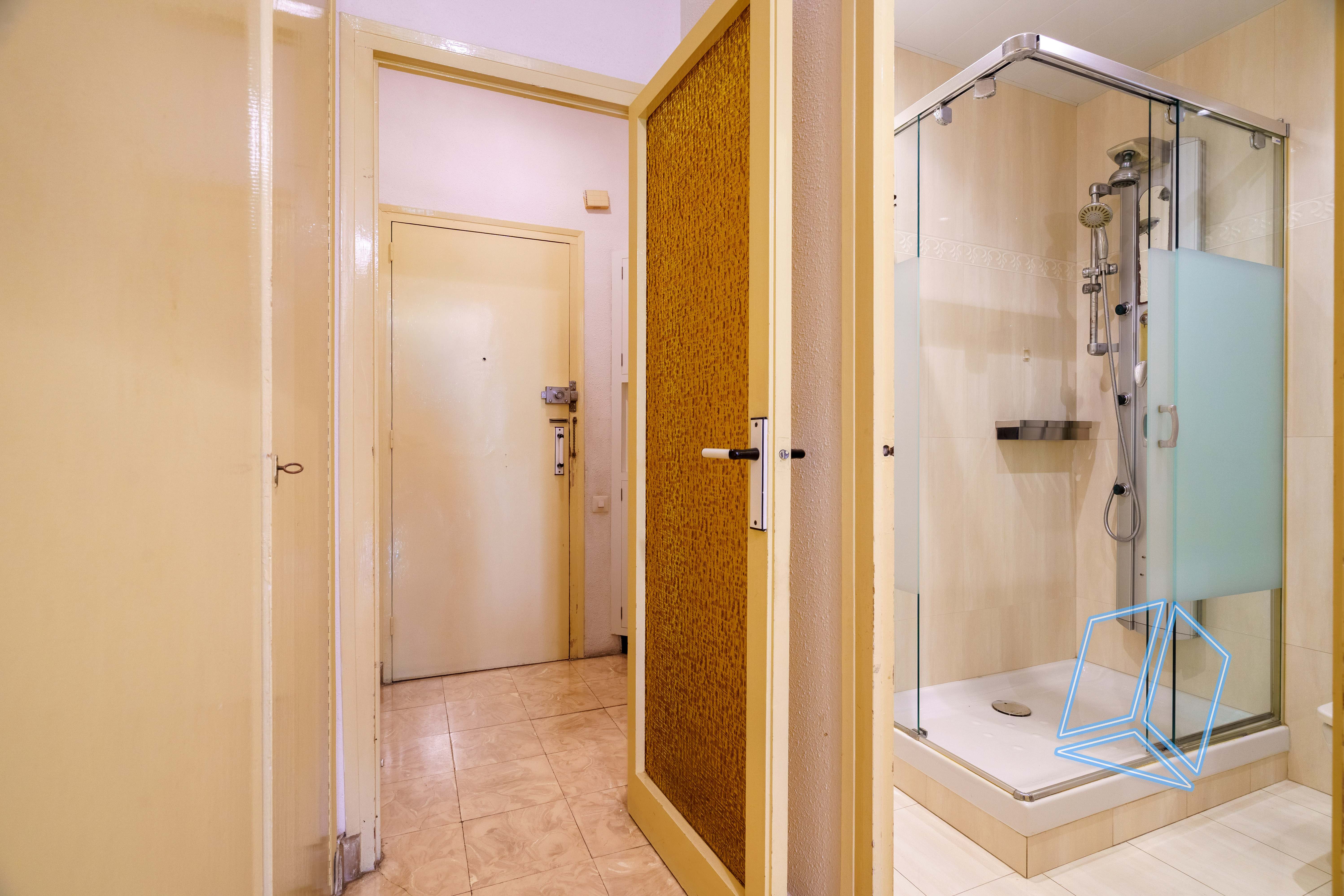 Piso en venta en L'hospitalet De Llobregat, Barcelona 24/31