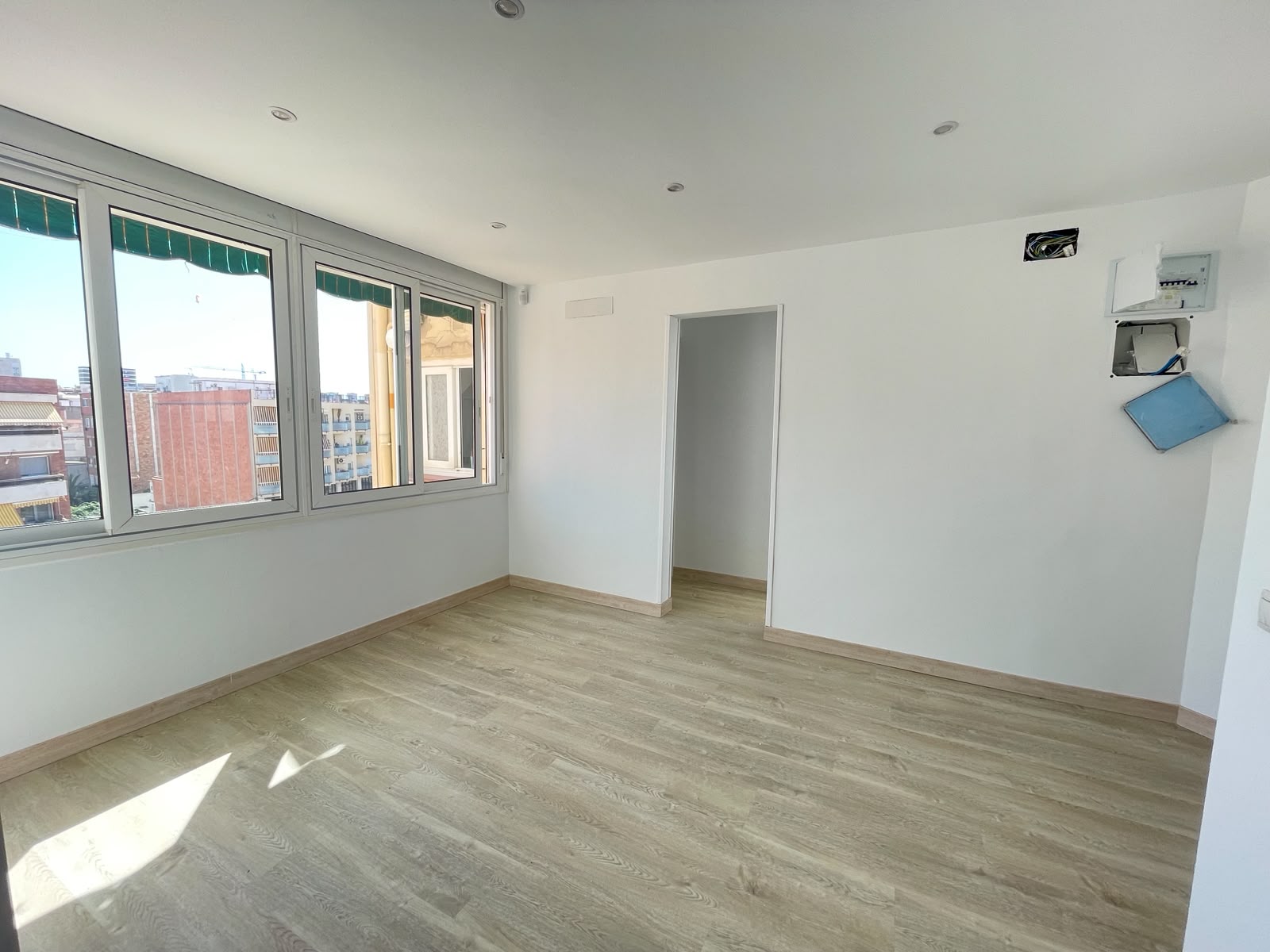 Piso en venta en  L'Hospitalet de Llobregat, Barcelona  1/1