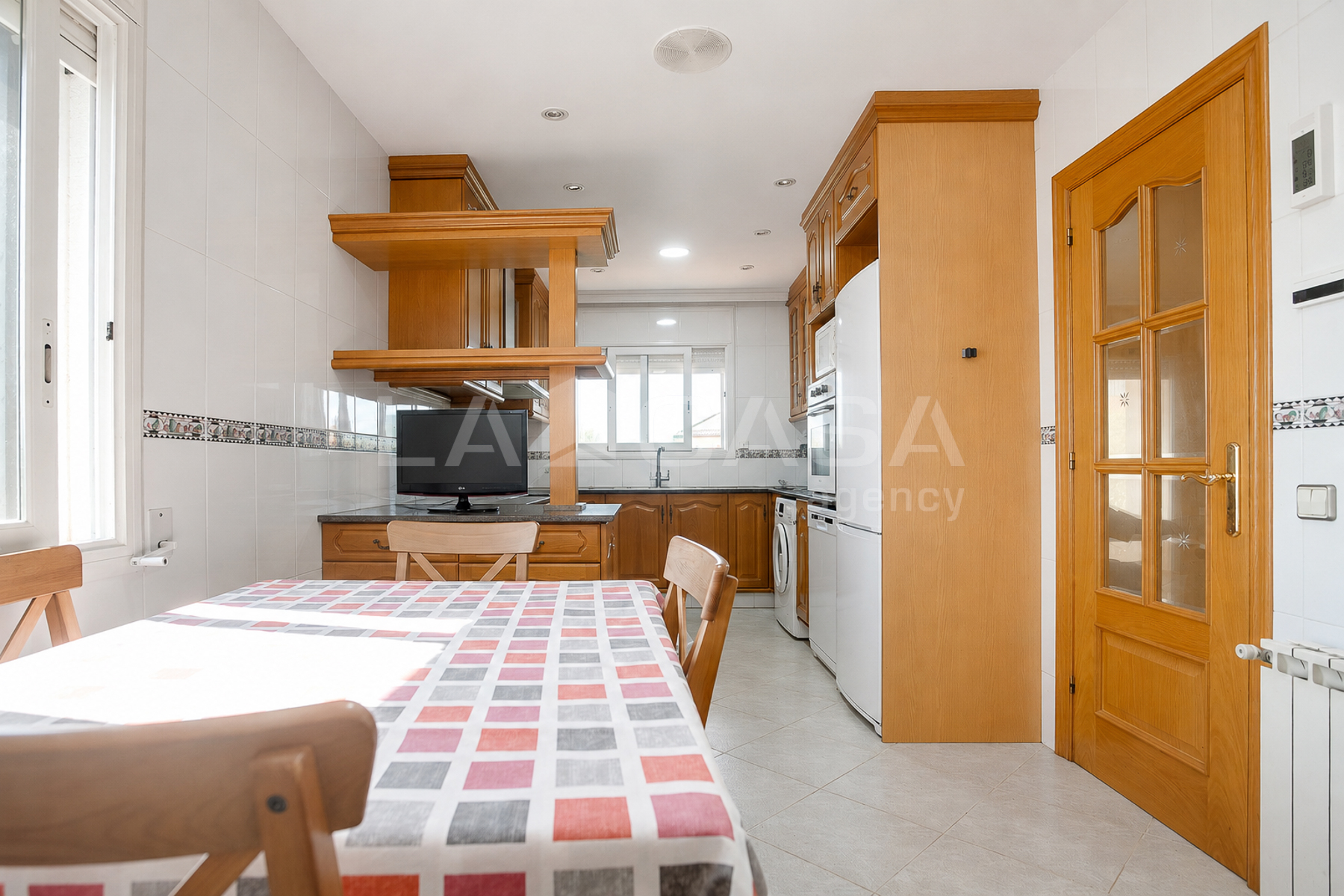 Casa en venta en  L'Ametlla del Vallès, Barcelona  12/78