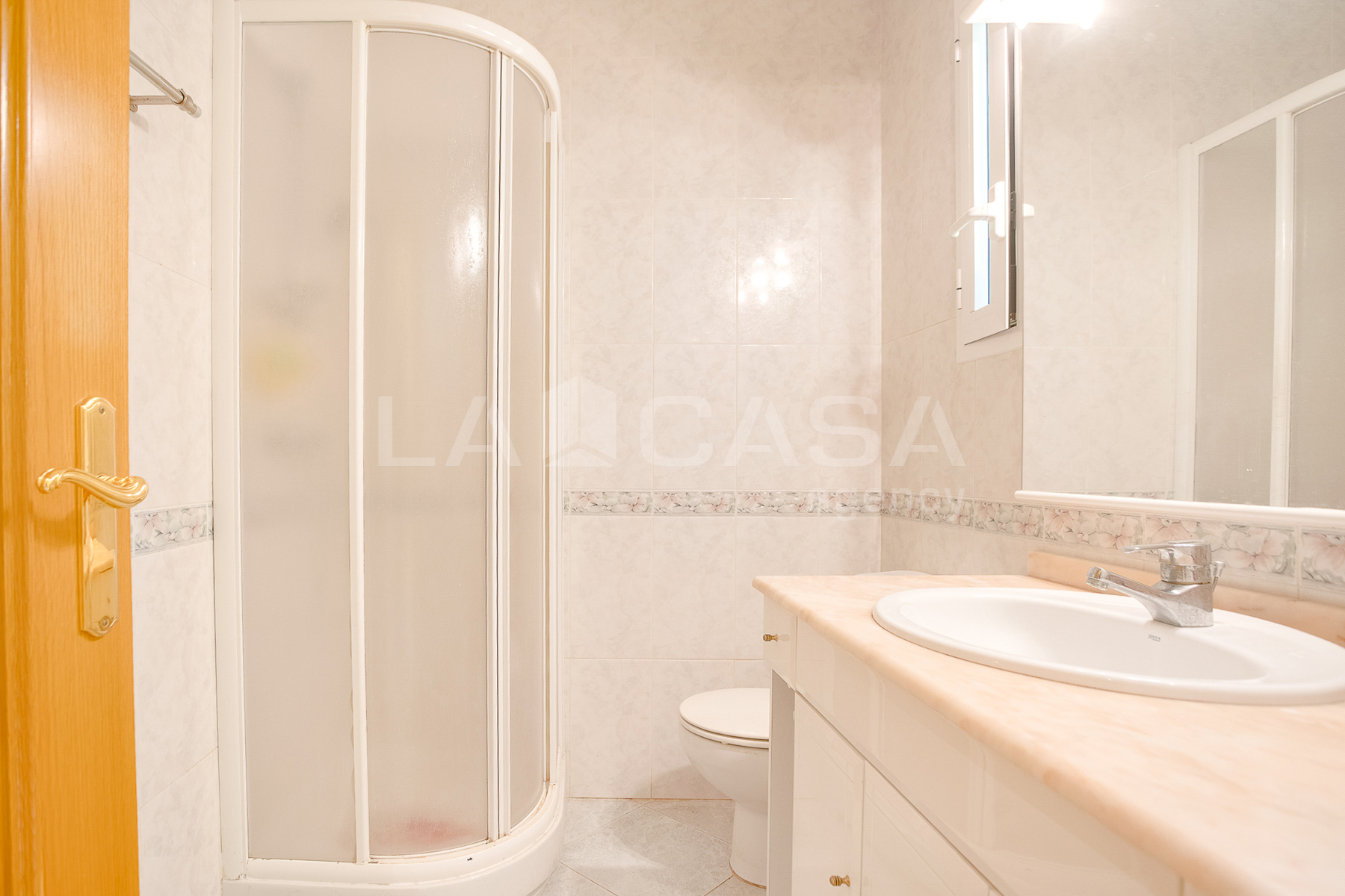 Casa en venta en  L'Ametlla del Vallès, Barcelona  42/78