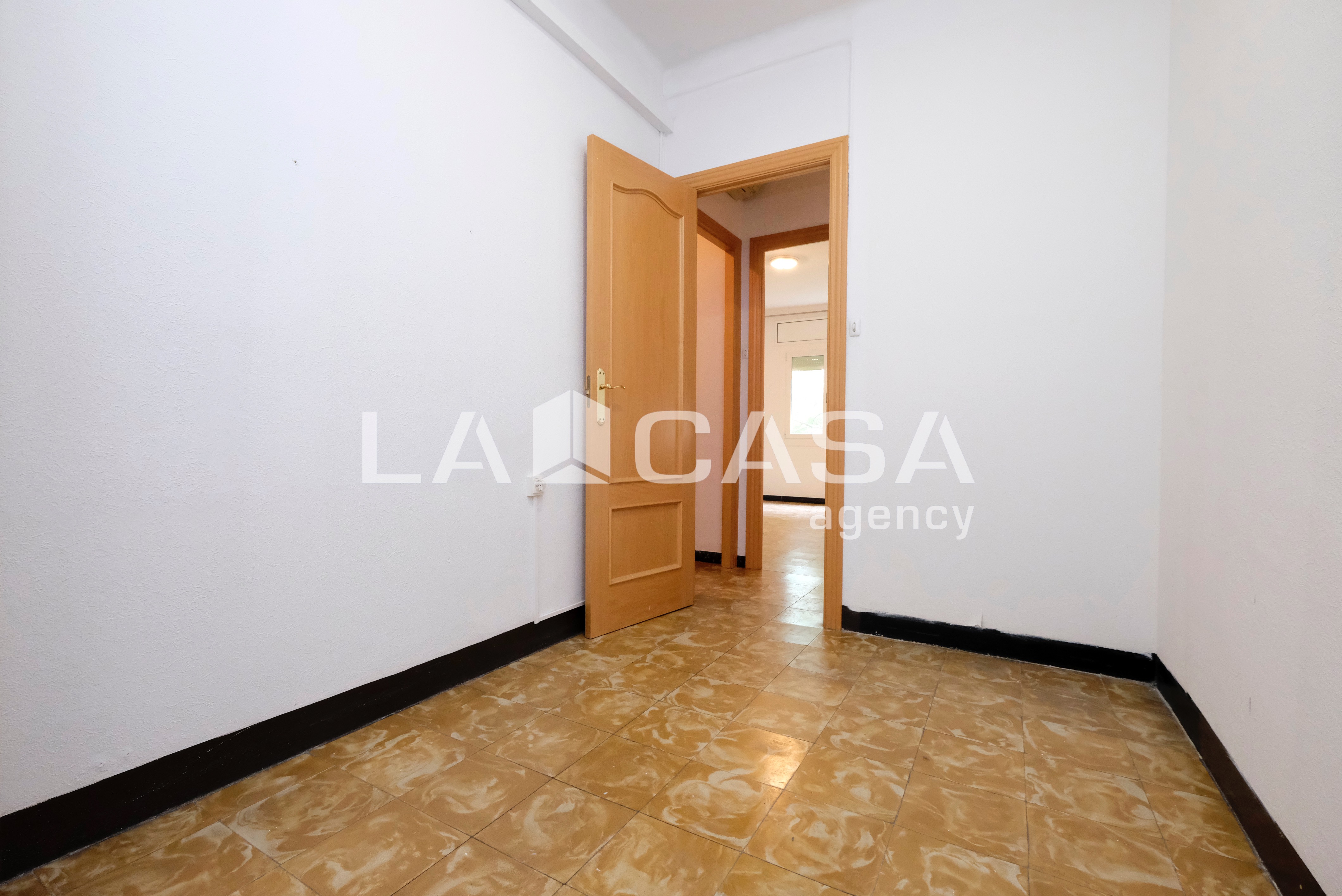 Piso en venta en  Sant Andreu, Barcelona  22/35