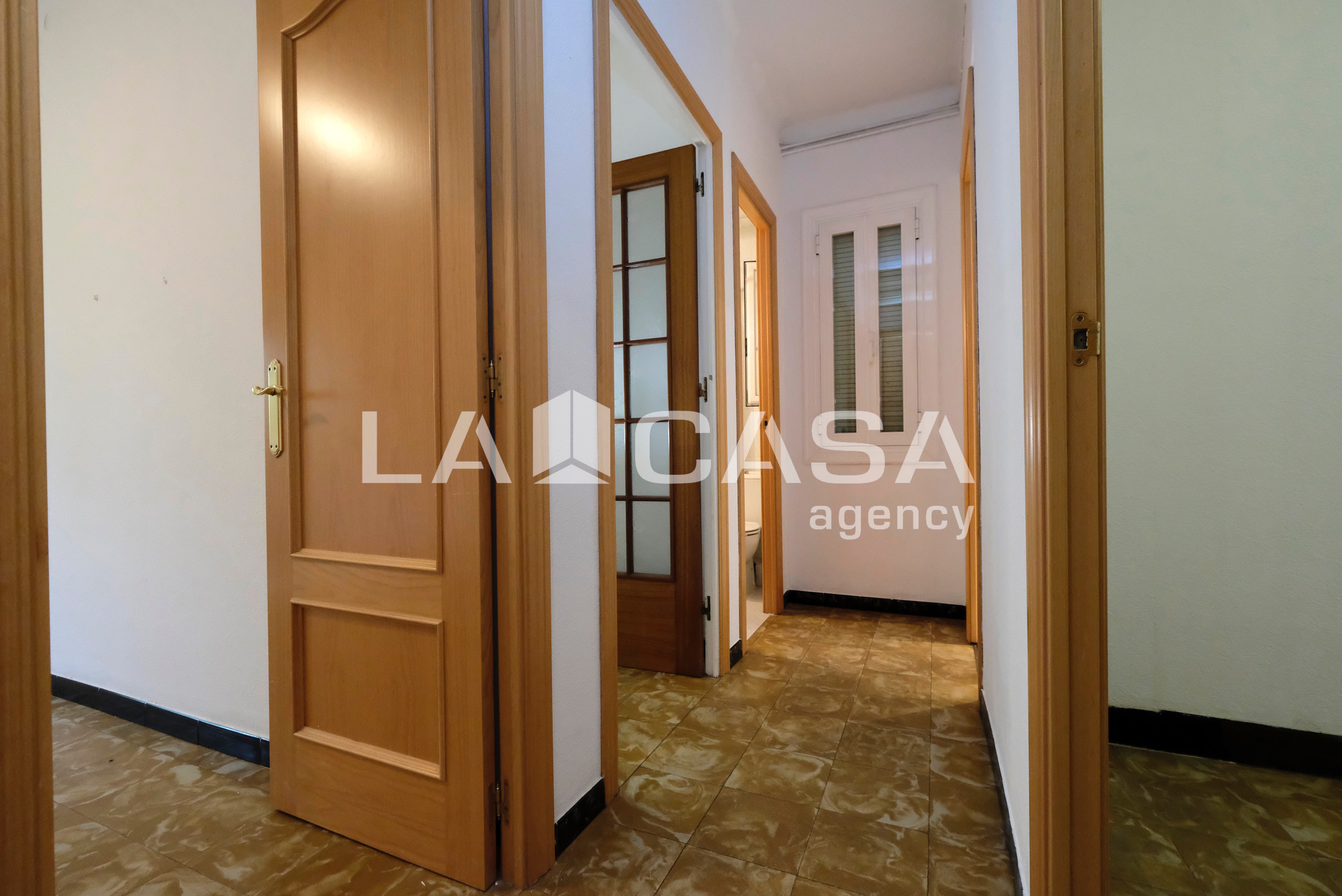 Piso en venta en  Sant Andreu, Barcelona  18/35