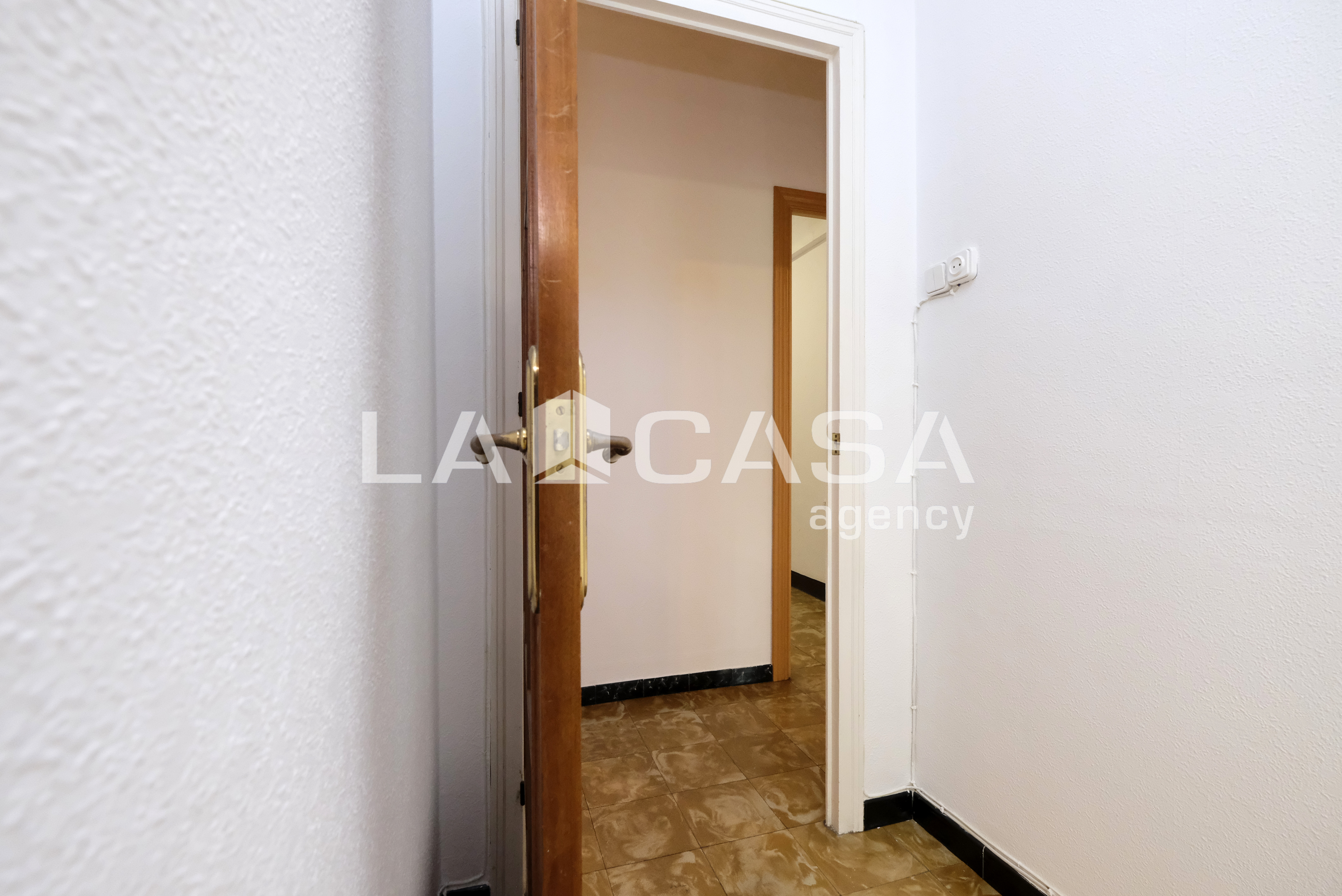 Piso en venta en  Sant Andreu, Barcelona  13/35