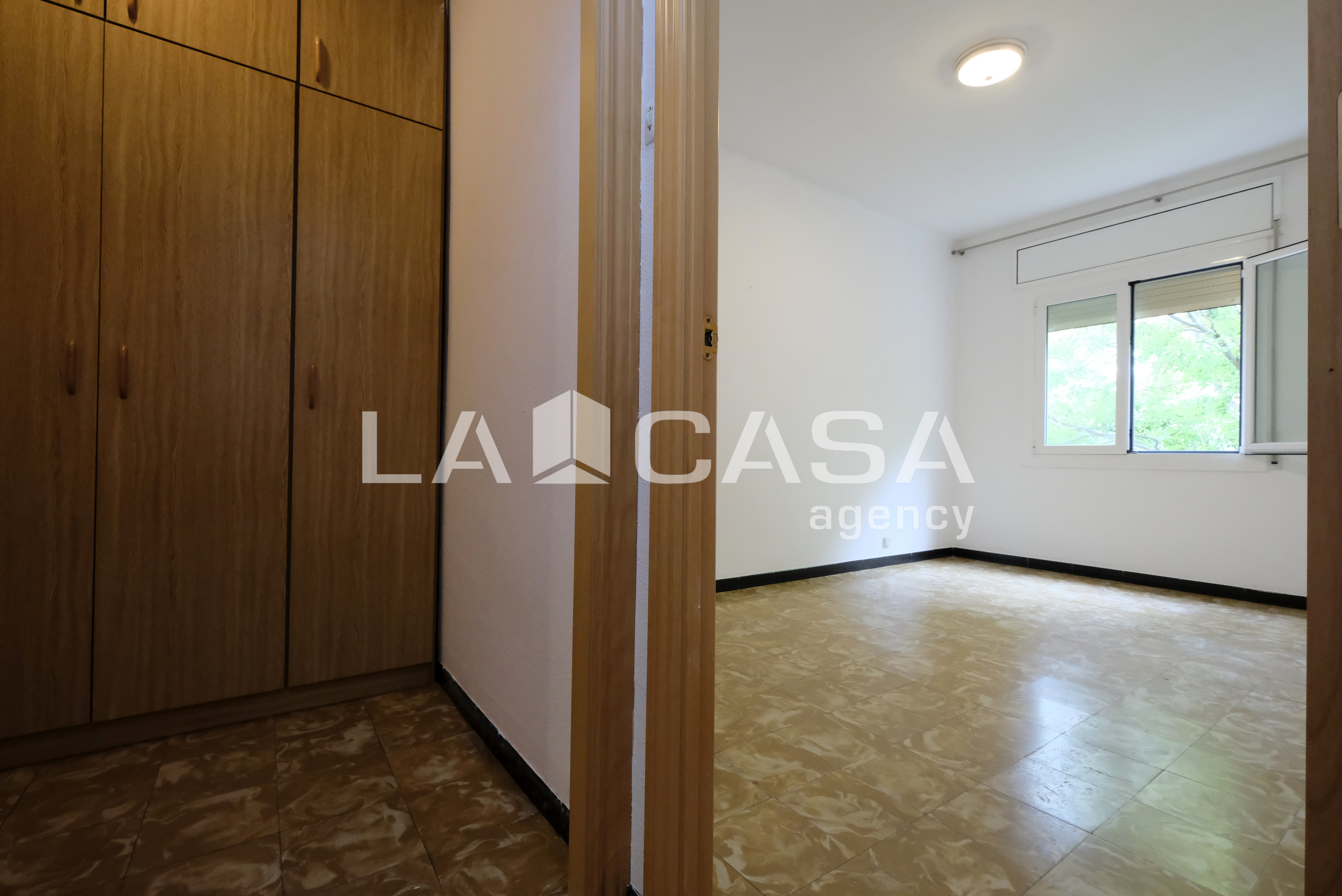 Piso en venta en  Sant Andreu, Barcelona  3/35