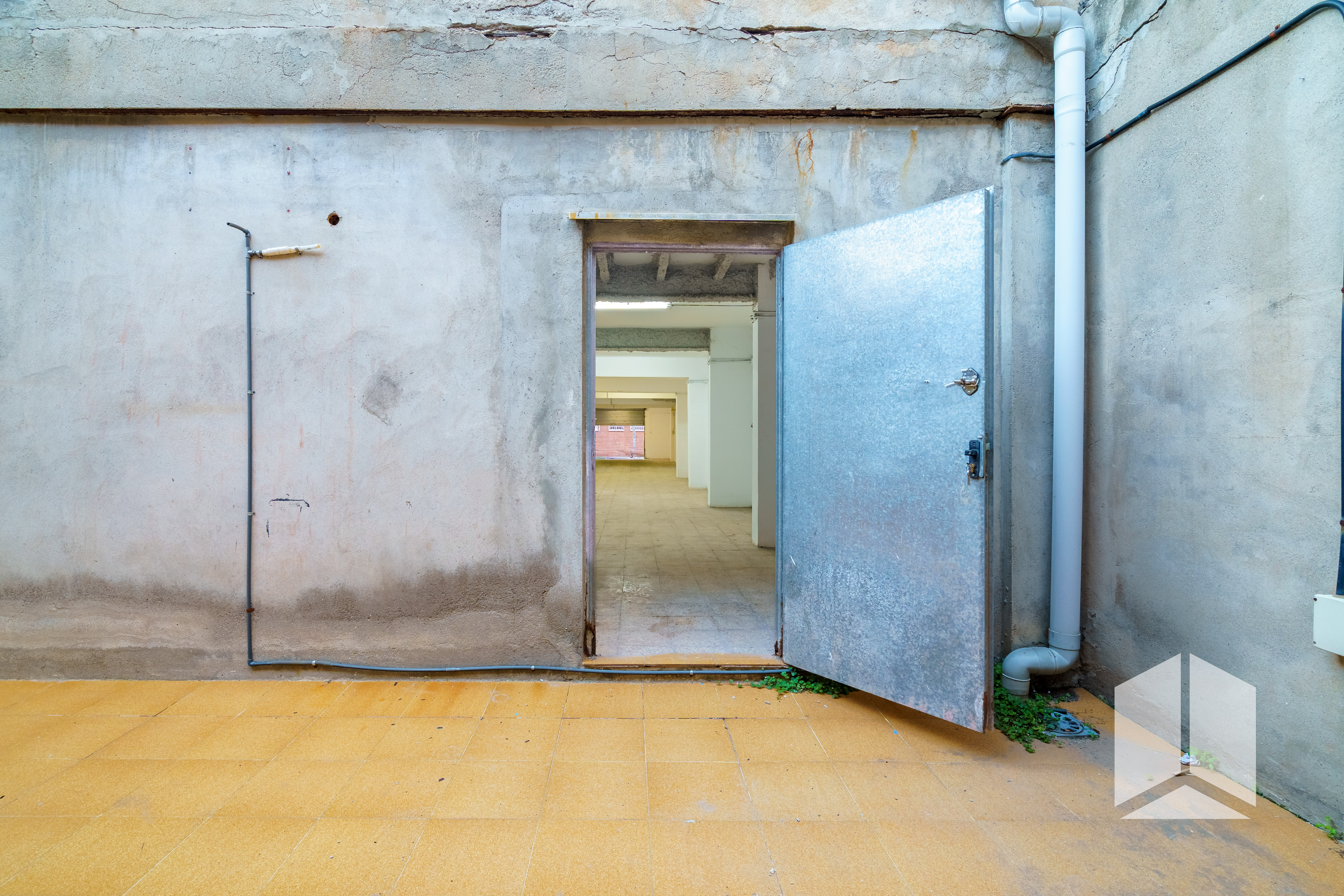 Local en venta en  Castelldefels, Casteldefels  16/20