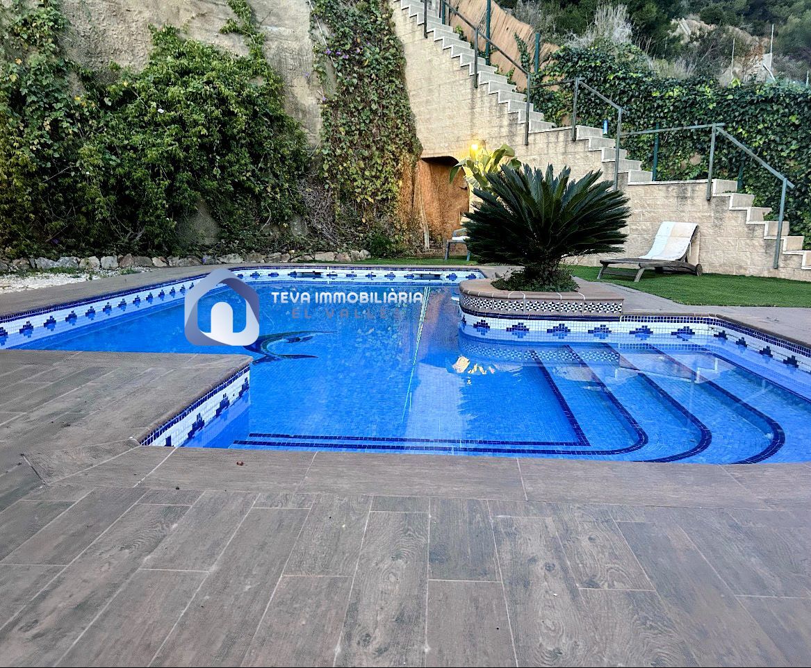 Casa en venta en  Sant Fost de Campsentelles, San Fausto de Campcentellas  1/26